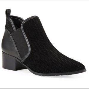 Donald Pliner boots NWT